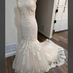 Justin Alexander Signature Wedding Dress Style 9826 (new With Tags)